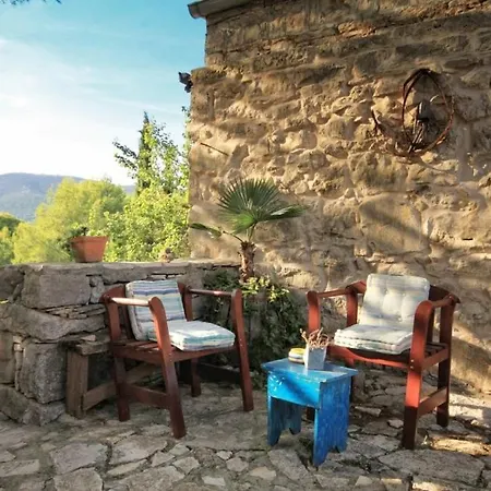 Family Friendly House With A Swimming Pool Talez, - 8850 Prázdninový dům Vis