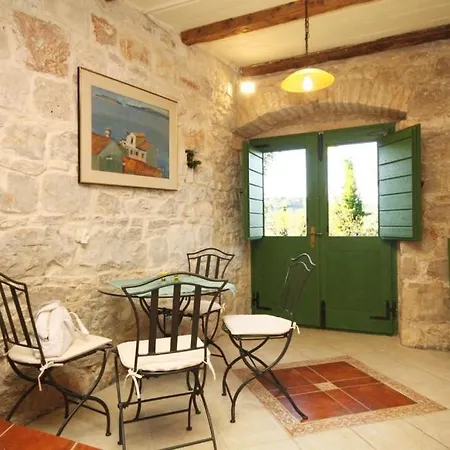 Family Friendly House With A Swimming Pool Talez, - 8850 Prázdninový dům